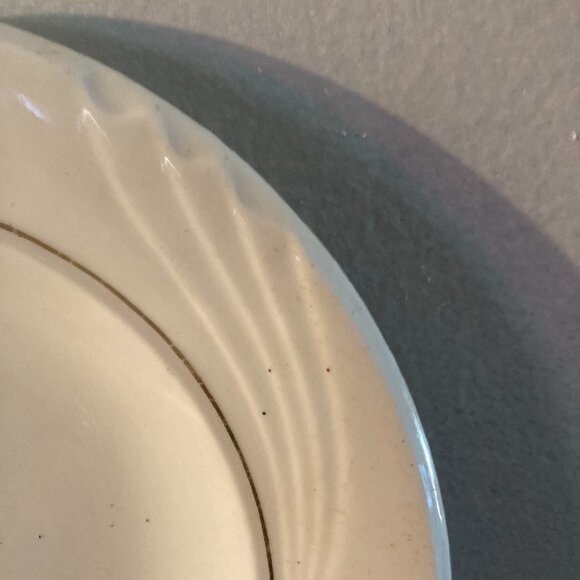 EHI 8" Rimmed Soup Bowls (4) - Picture 2 of 5